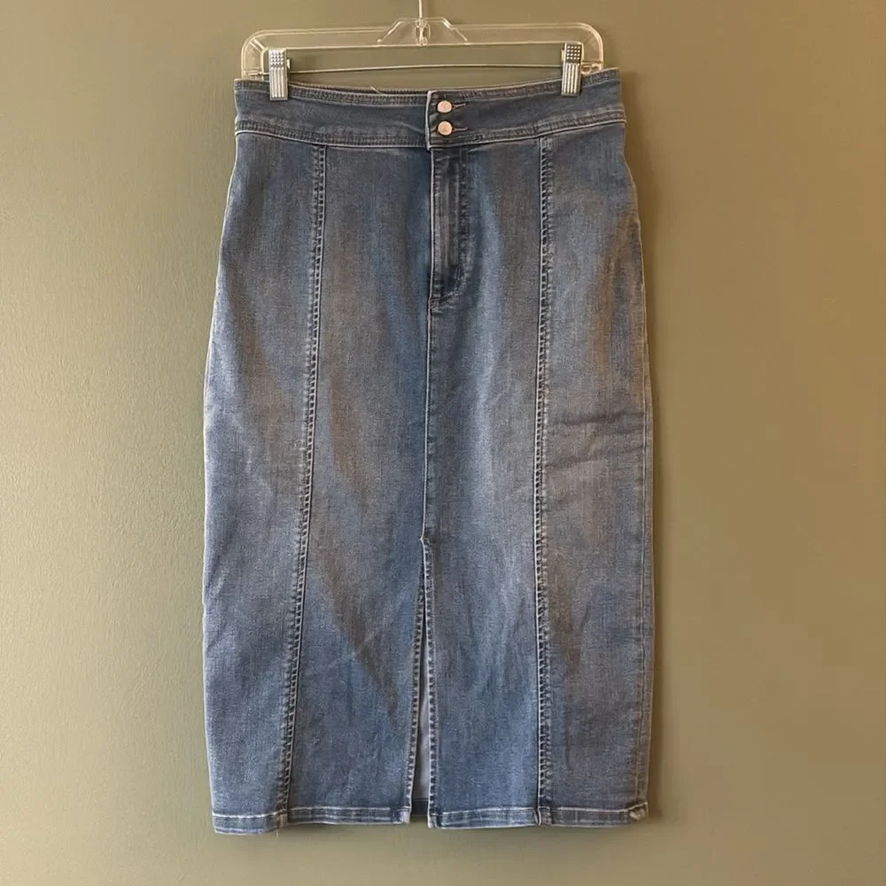 We the Free Maddie Denim Jean Straight Midi Skirt Blue Front Slit Boho Sz 10